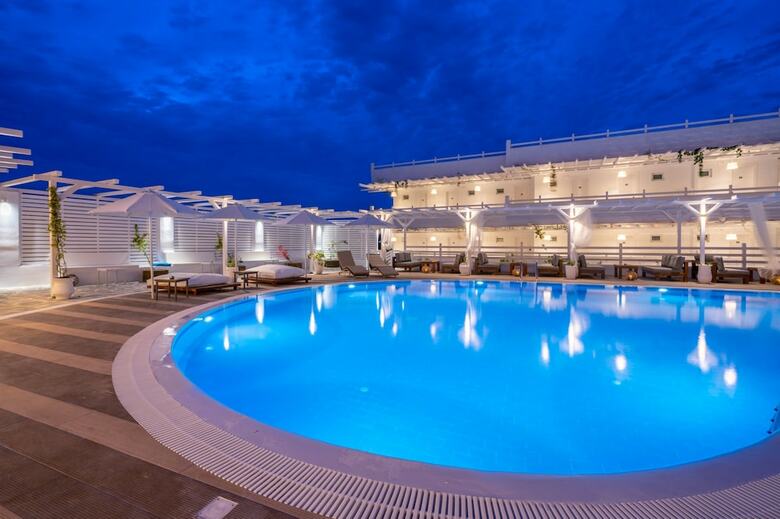 Aloe Hotel ? Adults Only