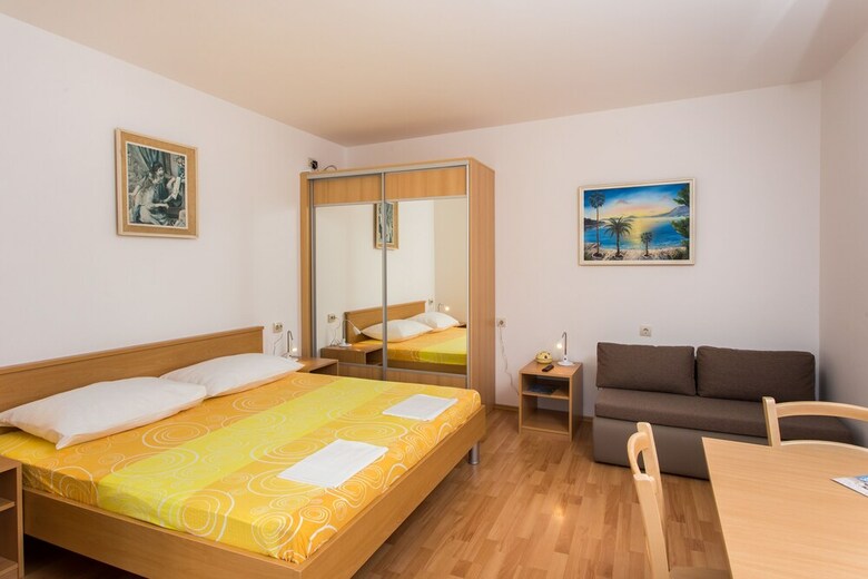 Apartments Bibijana