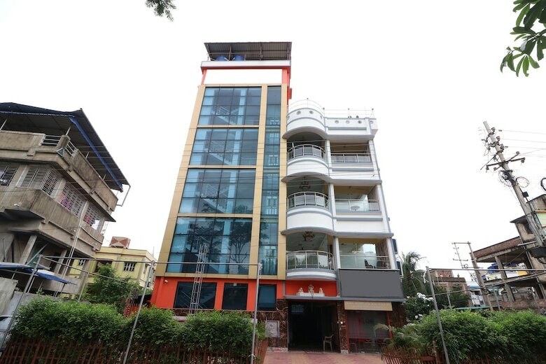 Hotel Oyo 8238 Amar Bangla