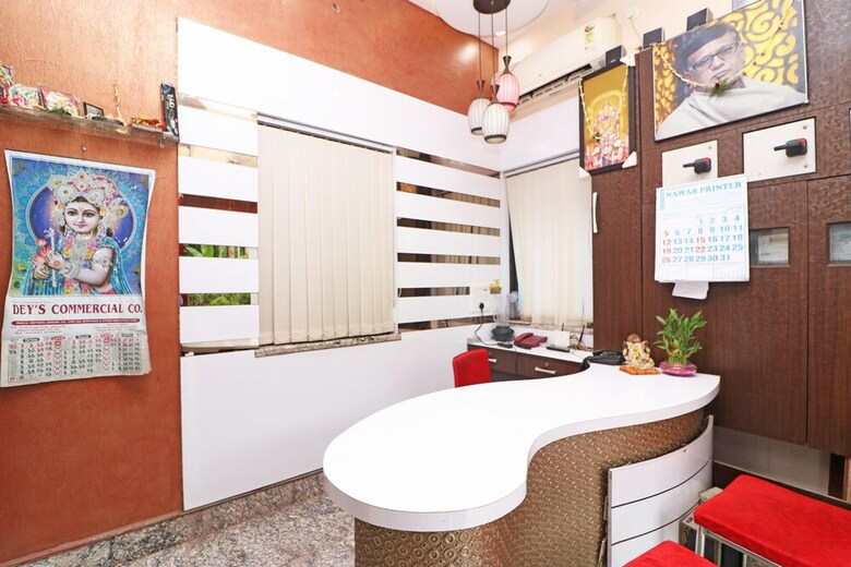 Hotel Oyo 8238 Amar Bangla