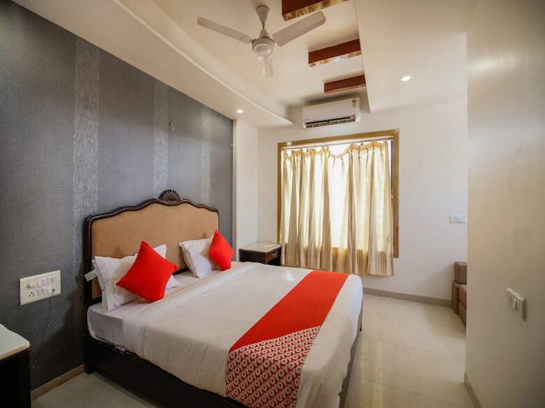 Hotel Oyo 24105 Metro