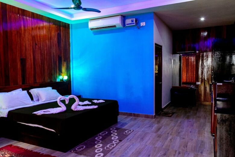 Hotel Tango Beach Resort