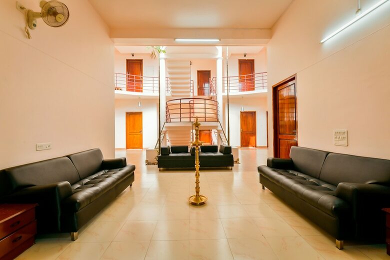 Hotel Oyo 16745 One & Only Homestay