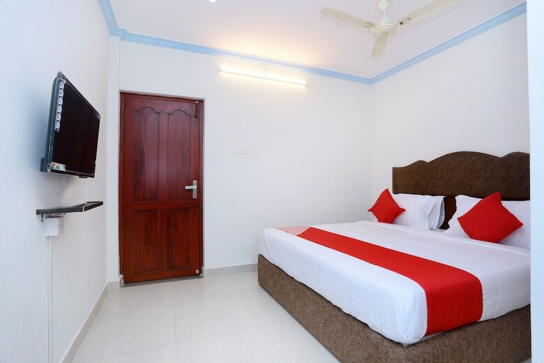 Hotel Oyo 22008 Jrj Suites