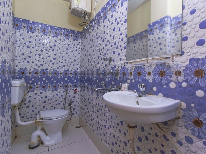 Hotel Oyo 16792 Bidhan Plaza