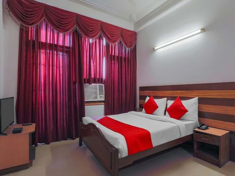 Hotel Oyo Flagship 19546 Le Grand
