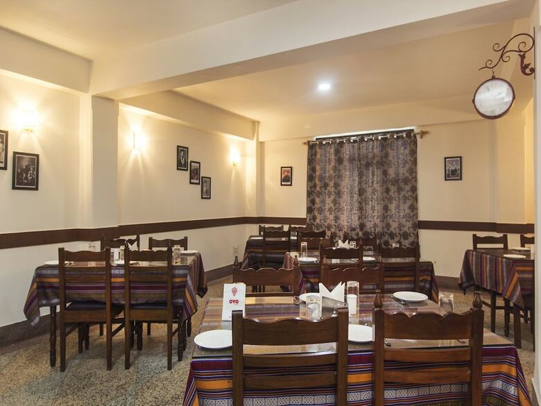 Oyo 14894 Hotel Denzong Delight