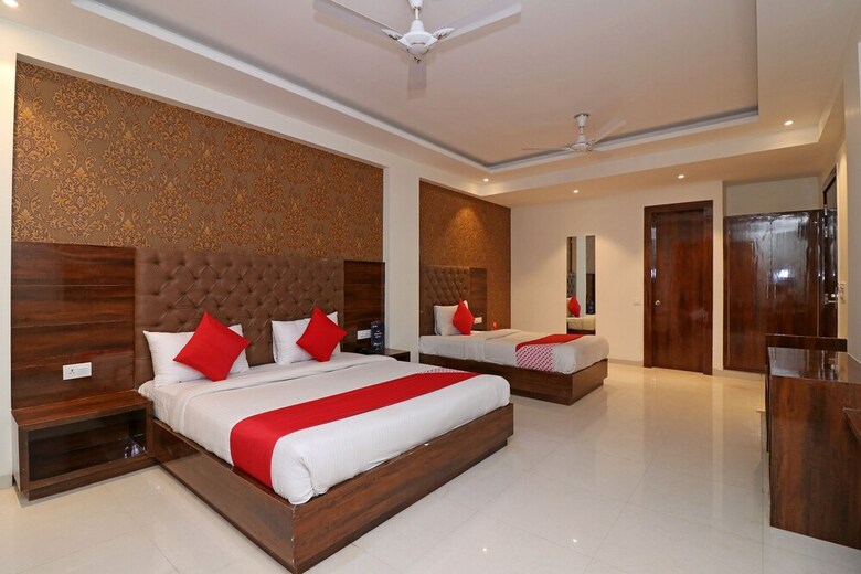 Hotel Oyo 16651 Grd Suites