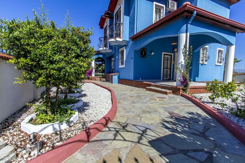 Villa Blue By Tatilpremium