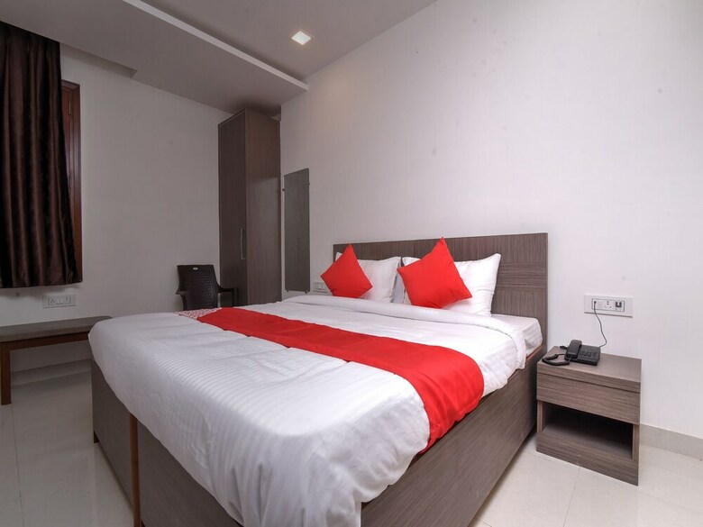 Hotel Oyo Flagship 18303 Sector 24 Rohini