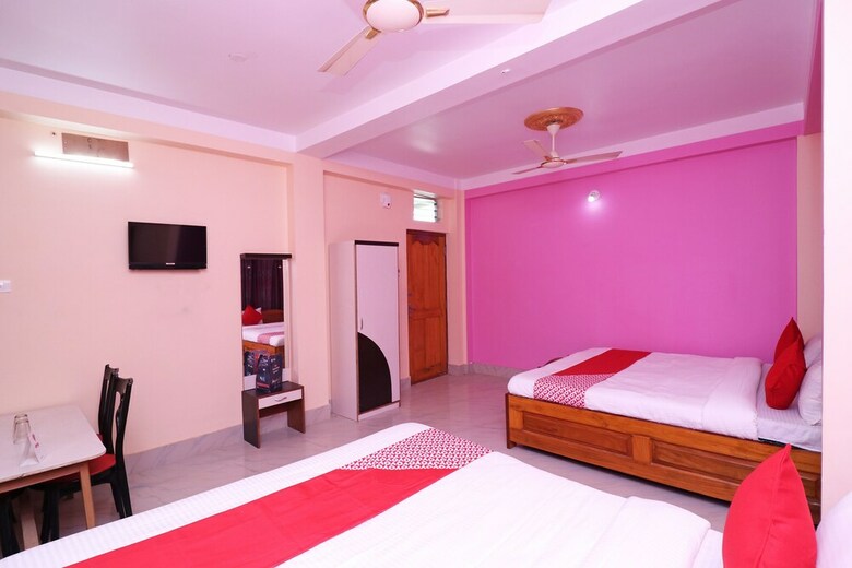 Oyo 23151 Hotel Abani
