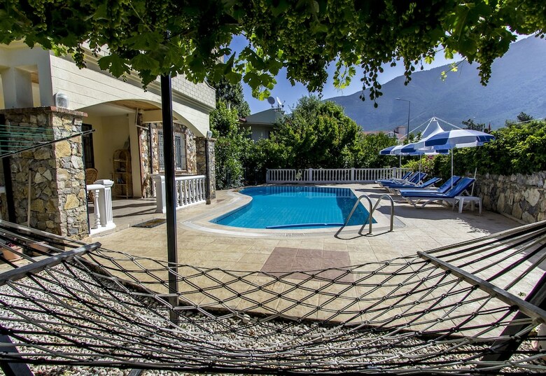 Villa Baron By Tatilpremium