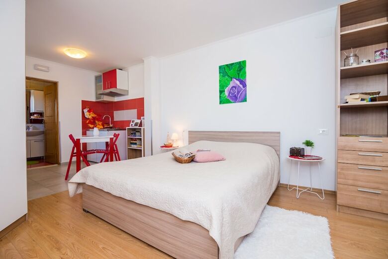 Apartments Kristic