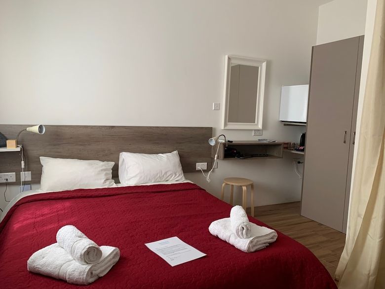 Hotel Island Guesthouse