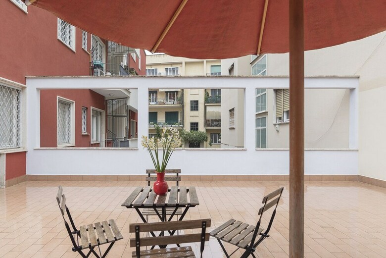 Micheli 4 Pax Apartment With Terrace