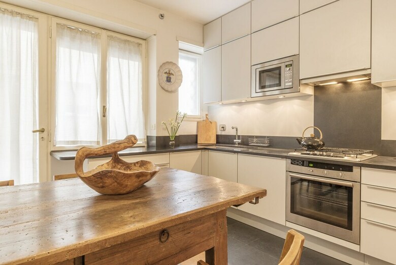 Micheli 4 Pax Apartment With Terrace