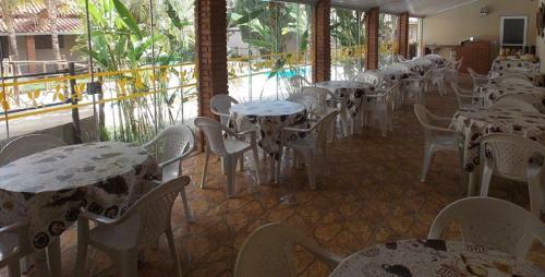 Hostal Pousada Aldeia Das Flores
