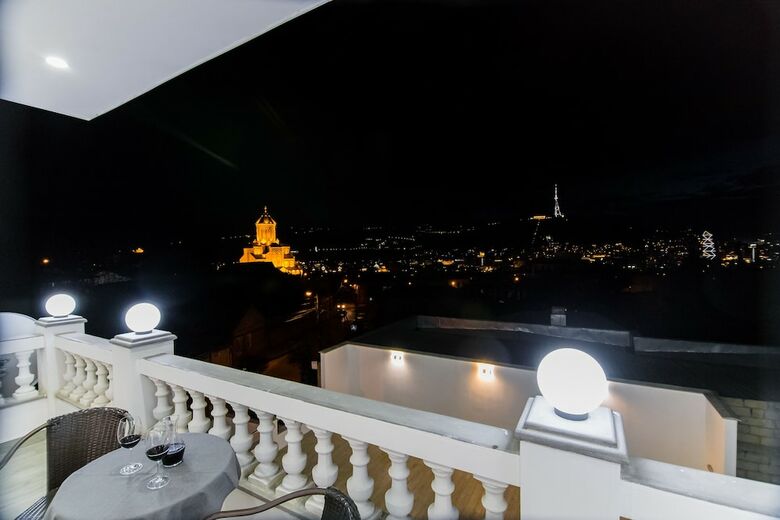 Posada White House Tbilisi Inn