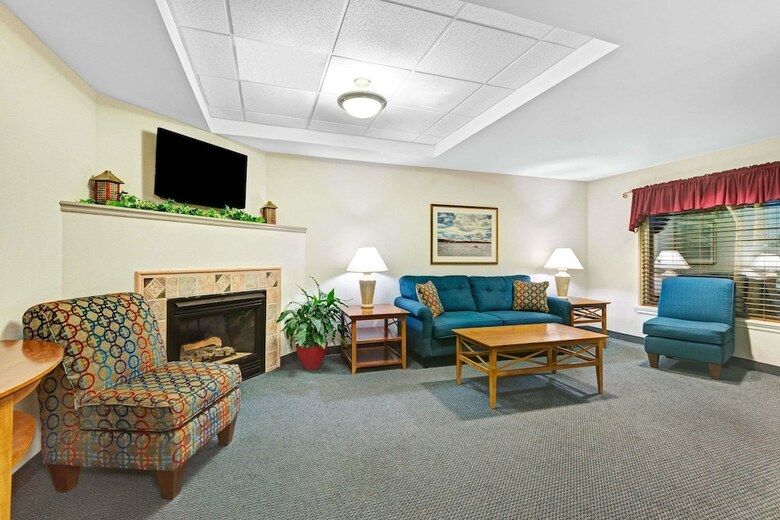 Hotel Ramada By Wyndham Saco/old Orchard Beach Area