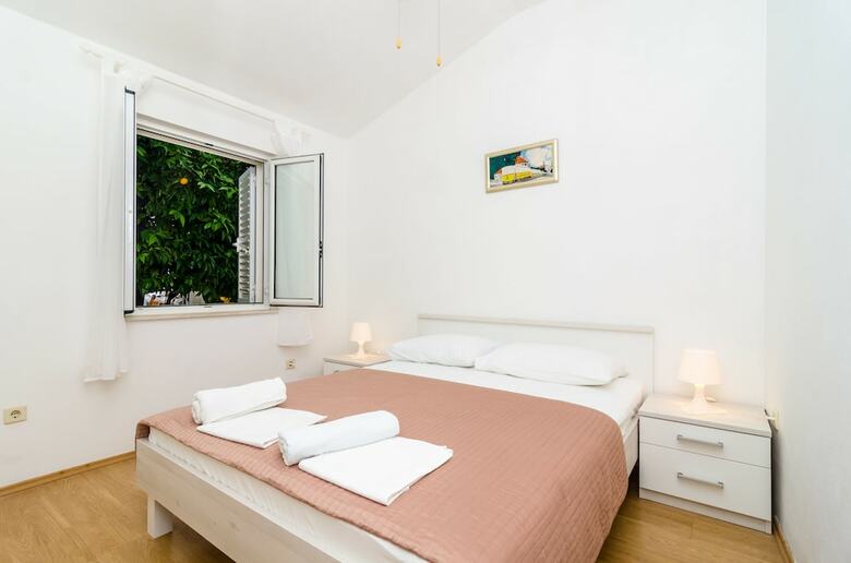 Apartments Vulicevic