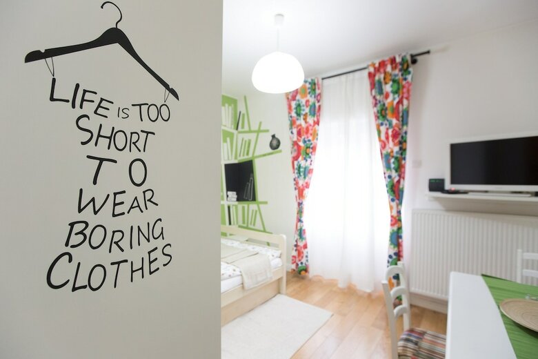 Apartamentos Witty Please & Bardot
