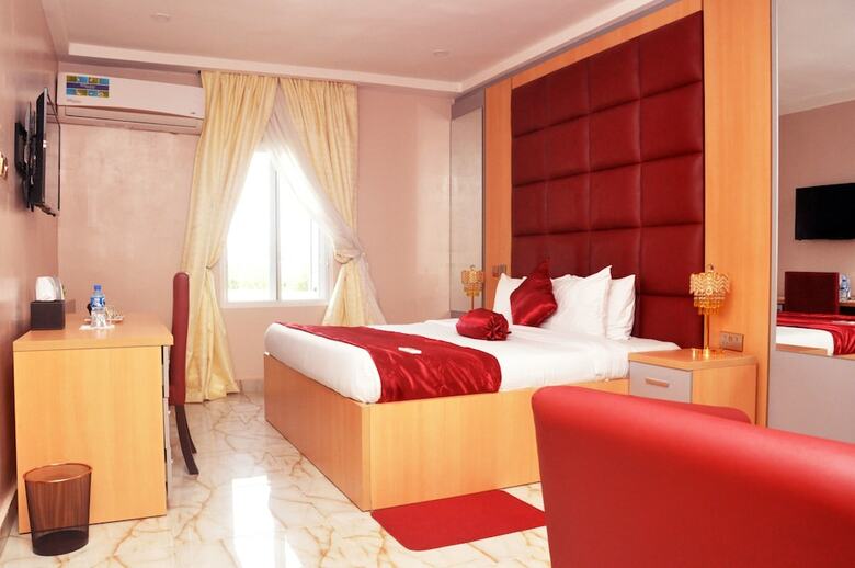 Boardwalk Hotels Zone 5