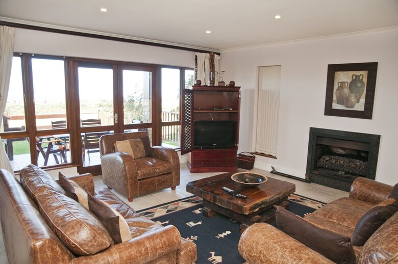 Villa 2