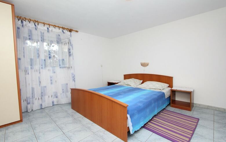Apartments Eni