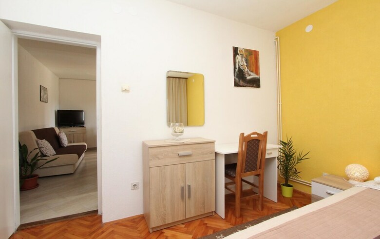 Hotel Apartments Eva