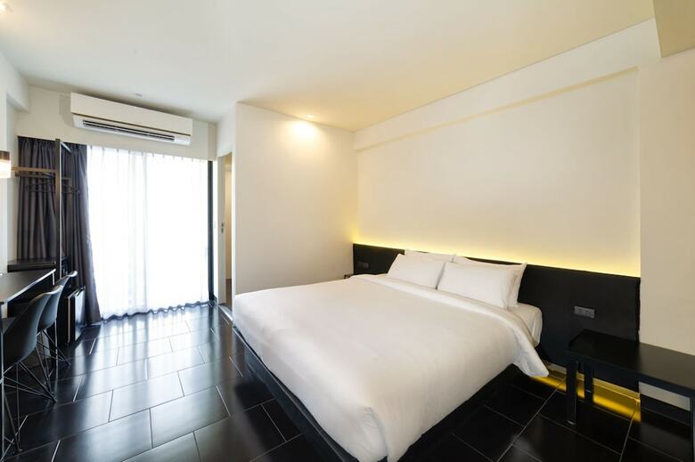 Isilver Hotel