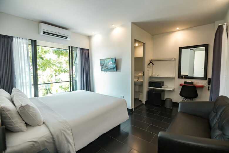 Isilver Hotel