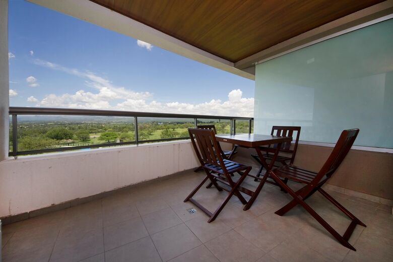 Apartamentos Mil�nica Flat 8pj