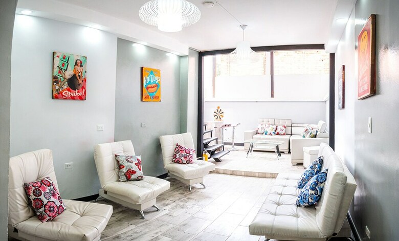 Apartamentos Icon Suites