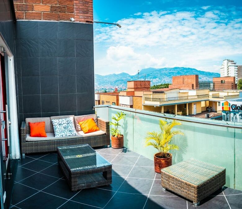 Apartamentos Icon Suites