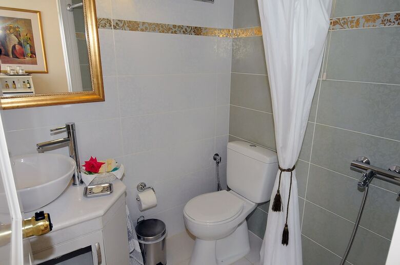 Hotel Pyrgos Of Mytilene