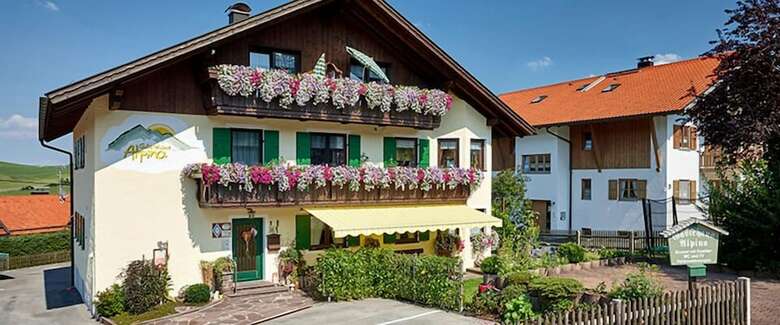 Hotel G�stehaus Alpina