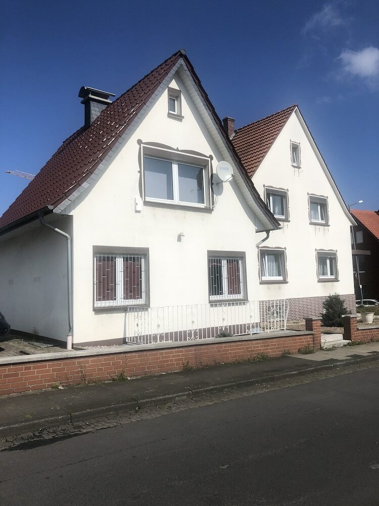 Pension Highway L�hne