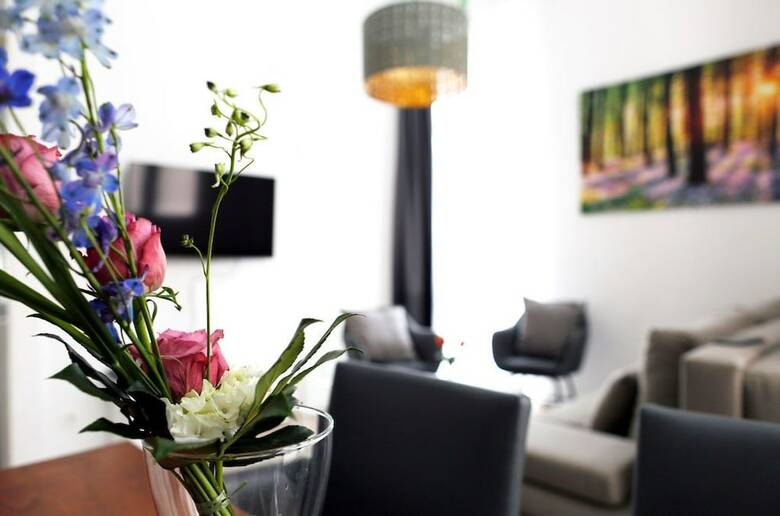 Rockchair Apartment Niebuhrstra�e