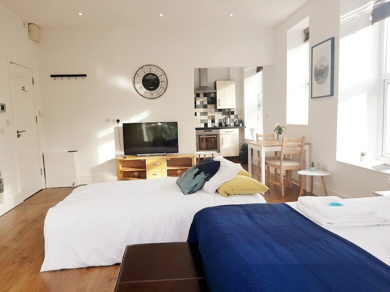 Blueone Serviced Apartments-sandon House