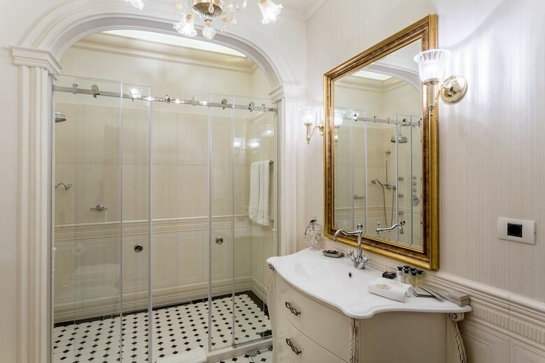 Suter Palace Heritage Boutique Hotel