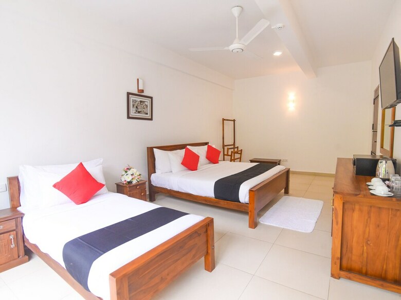 Hotel Capital O 404 Lagone Resort