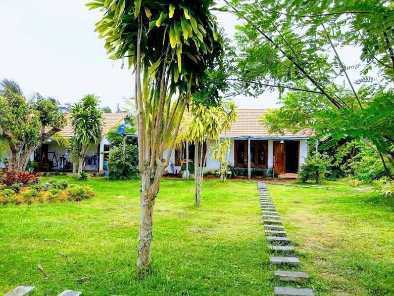 Hotel Y Nghia Bungalow