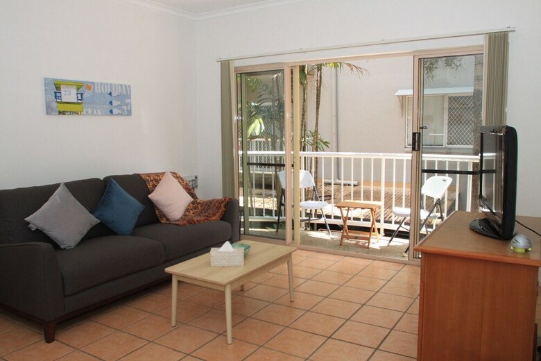 Apartamentos Contemporary Convenient Central Retreat