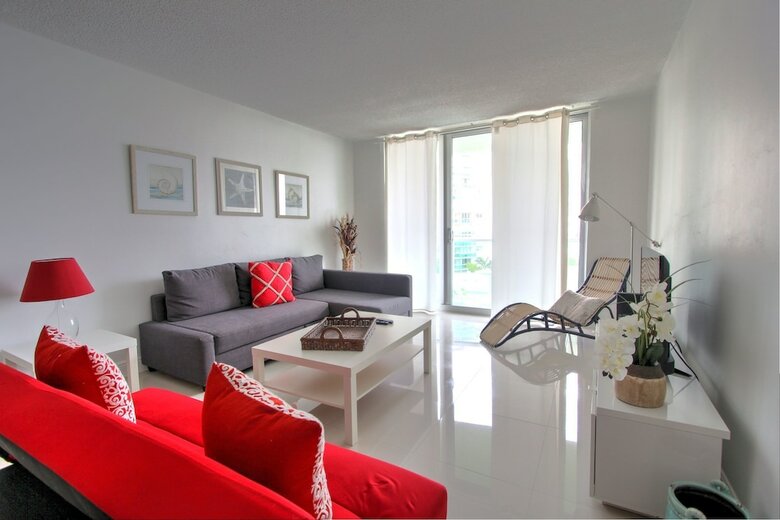 Aparthotel Tides - Private Condo