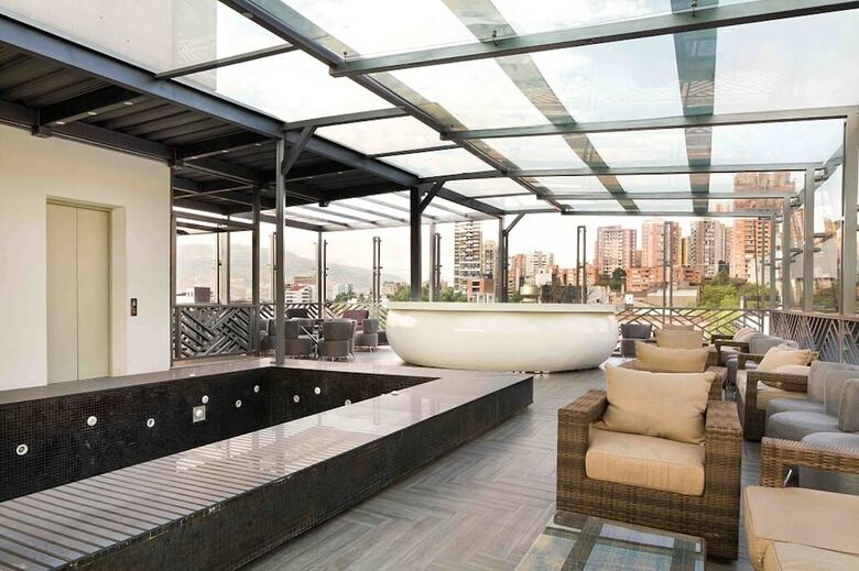 Aparthotel Ultra Luxury 2 Bed Loft In Lleras