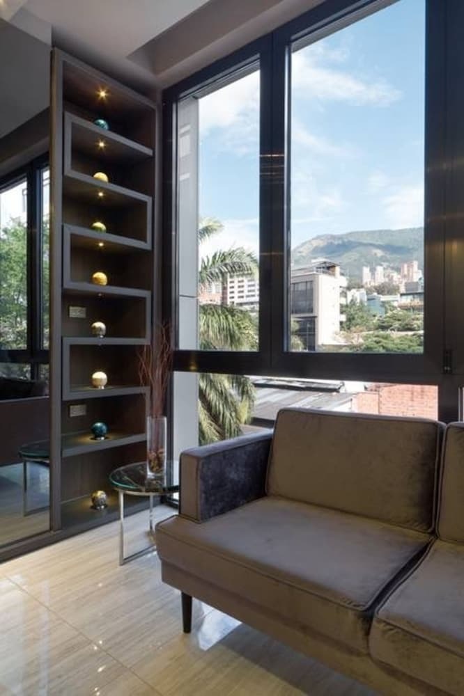Aparthotel Ultra Luxury 2 Bed Loft In Lleras