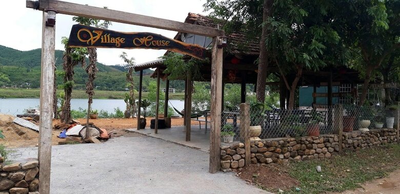 Hostal Village House - Hostel