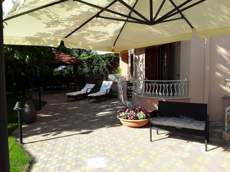 Bed & Breakfast La Porta Del Mare