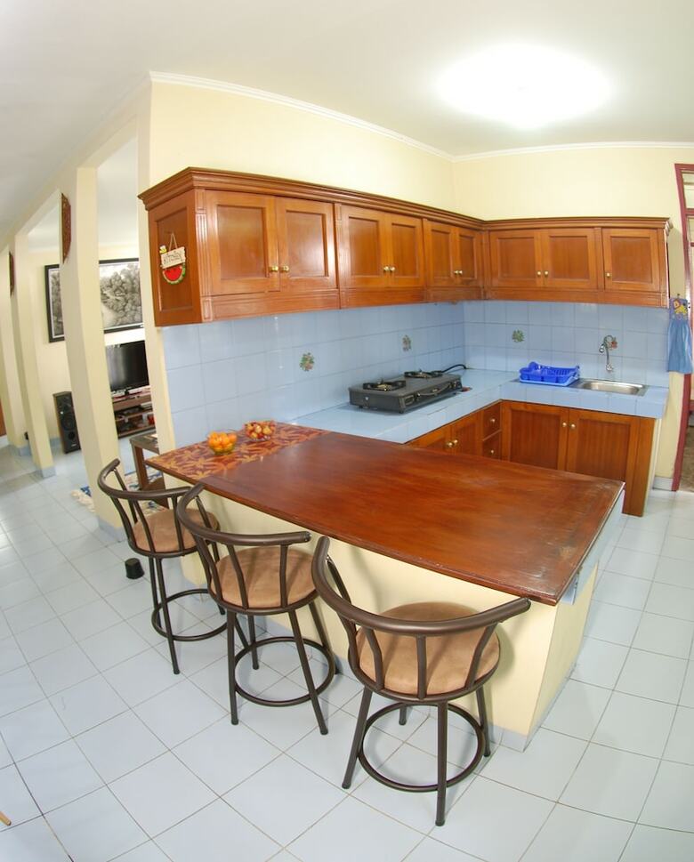 Hotel Villa Chavaminerva Bata - Ciater