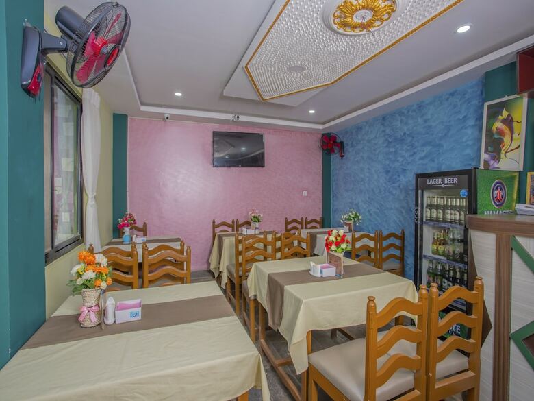 Oyo 265 Hotel Black Stone